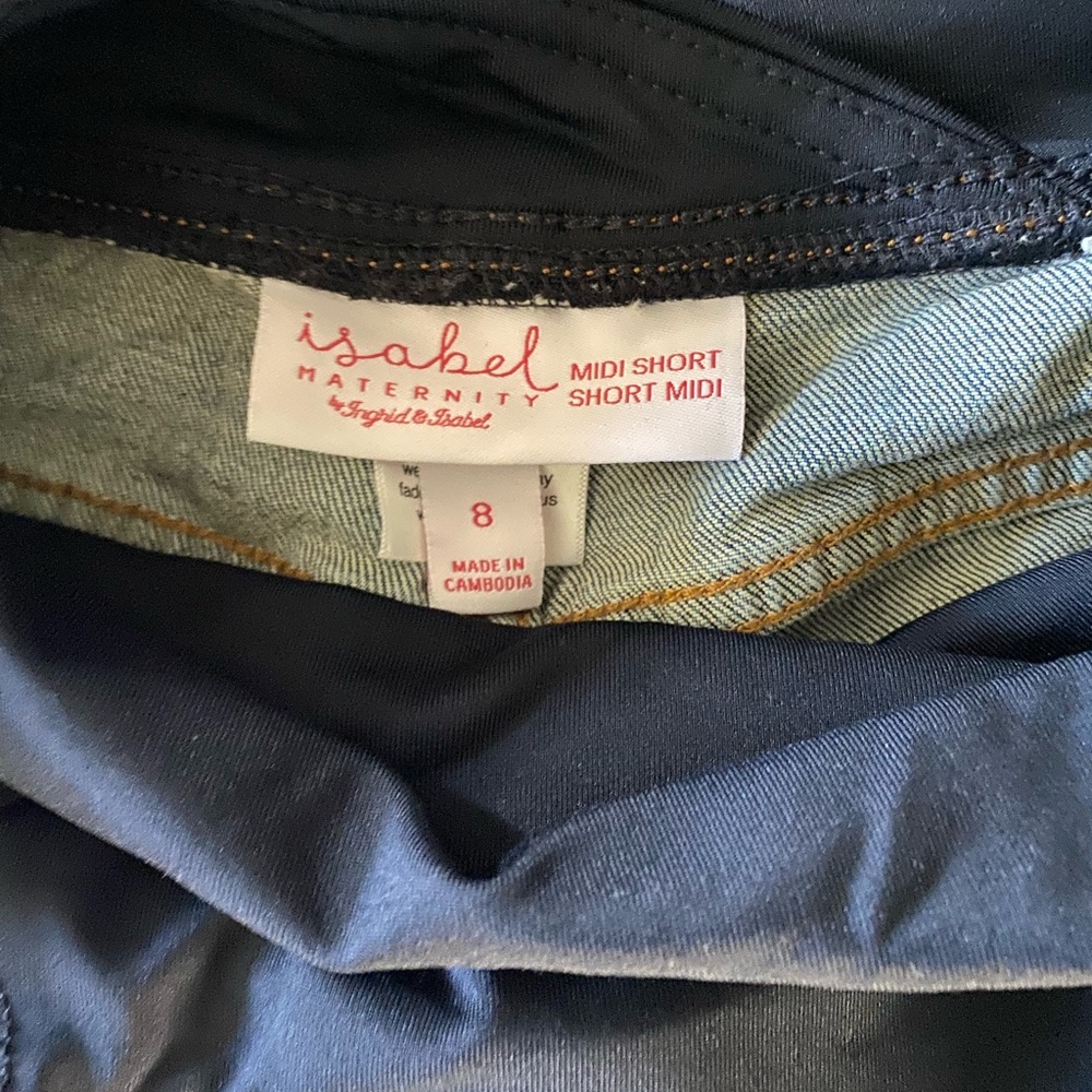 Isabel maternity shorts. Size 8